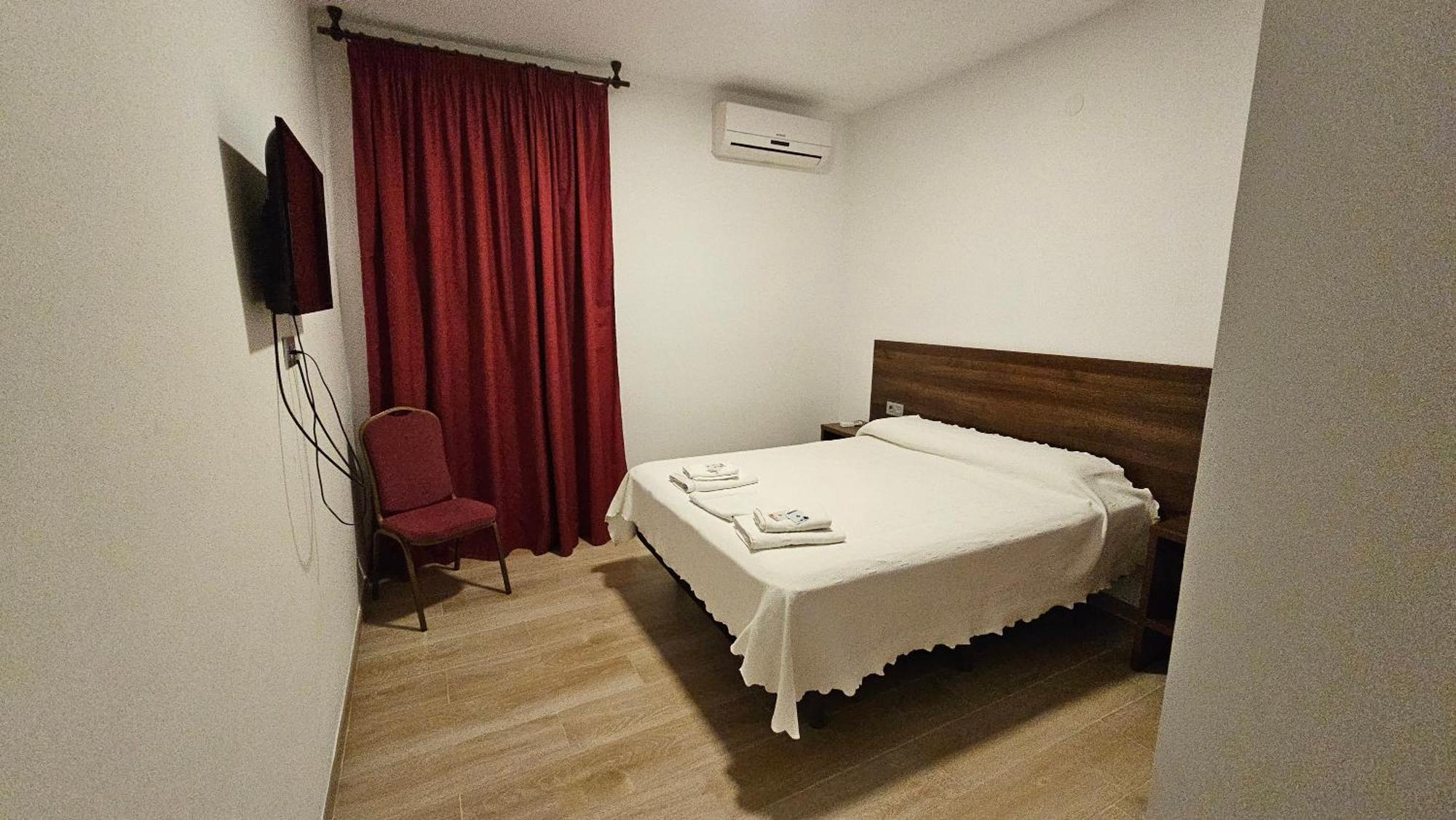 Hostal Restaurante El Cruce Padul Dış mekan fotoğraf