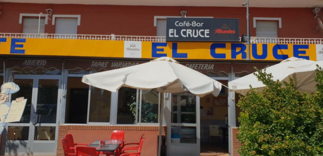 Hostal Restaurante El Cruce Padul Dış mekan fotoğraf